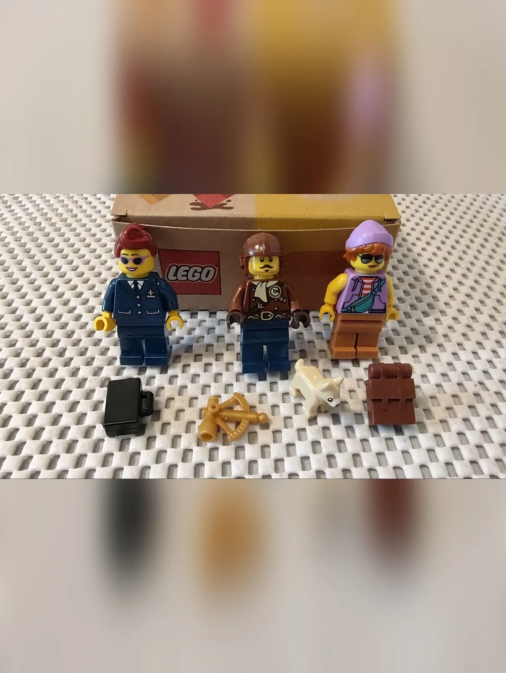 Lego BAM Minifigures 3pcs Pilot, Hiker, Balloon Pilot